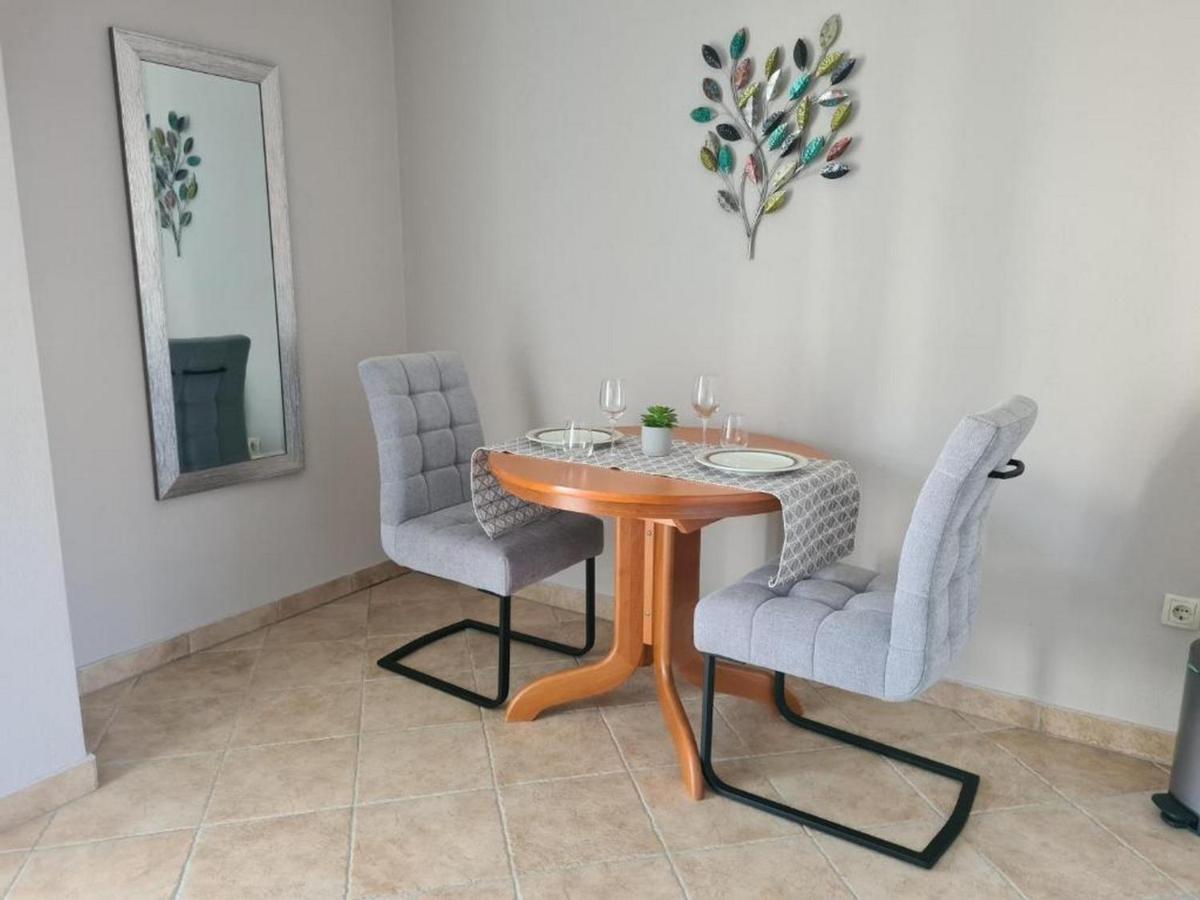 Villa Neda Vodice Eksteriør bilde
