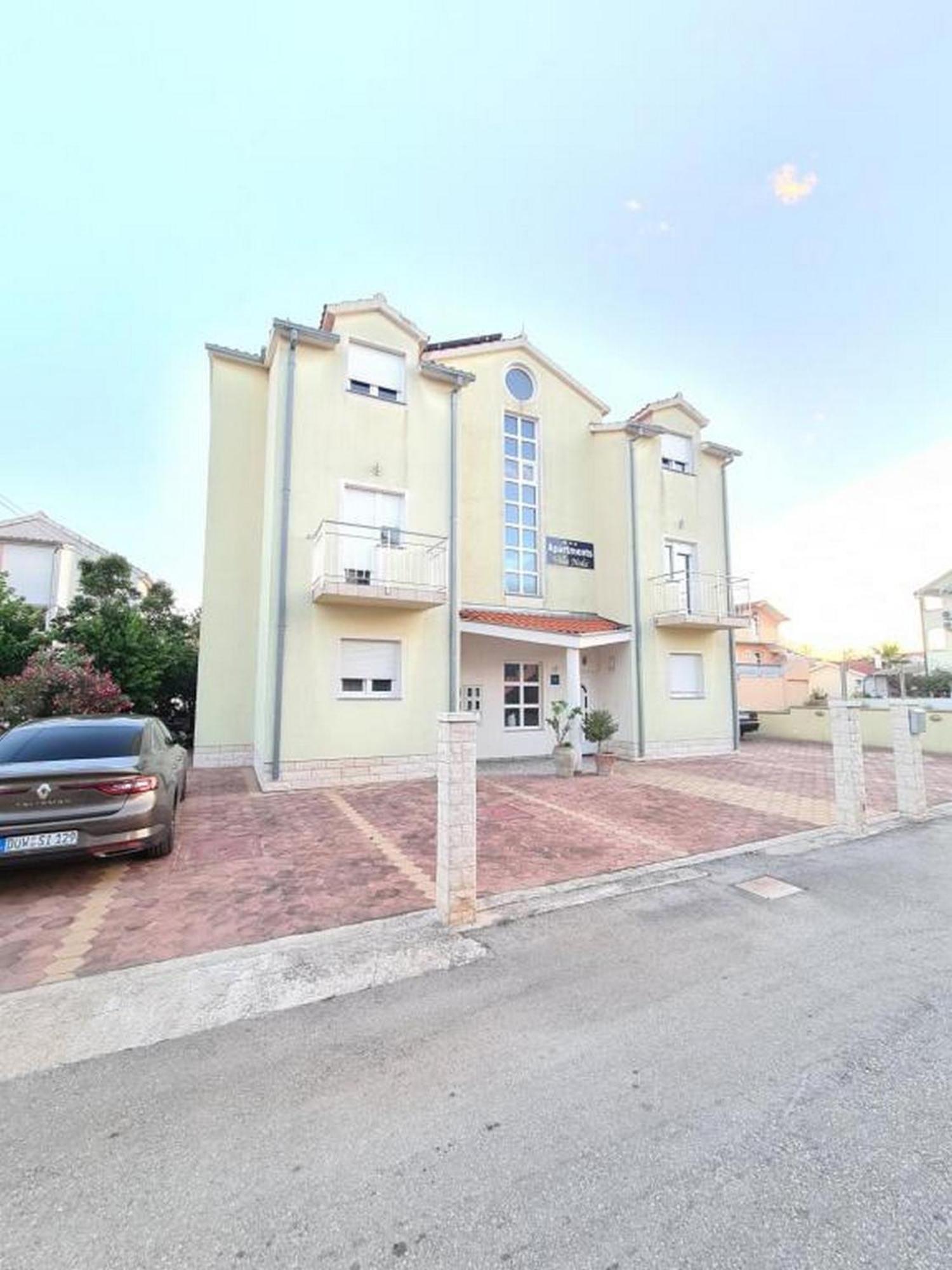 Villa Neda Vodice Rom bilde